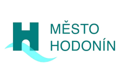 Logo partnerského města v tyrkysové barvě se stylizovaným písmenem H a vlnkou, dekorativní grafika